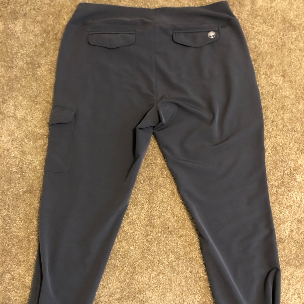 Scrub pants